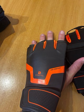 Guantes Domyos Negro/Naranja (usados 1 vez)