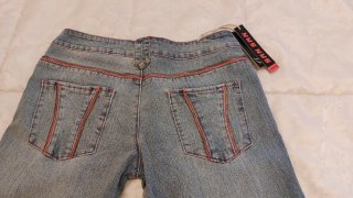 Pantalón vaquero campana vintage cremalleras rosas