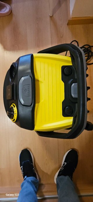 Aspiradora Karcher WD5 seminueva