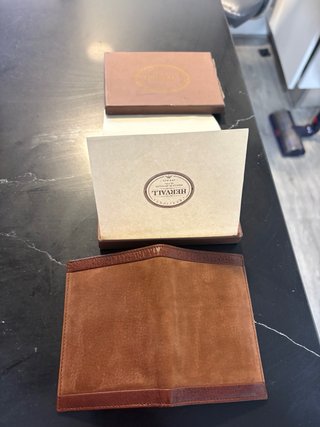Cartera de piel HERVALL Marrón