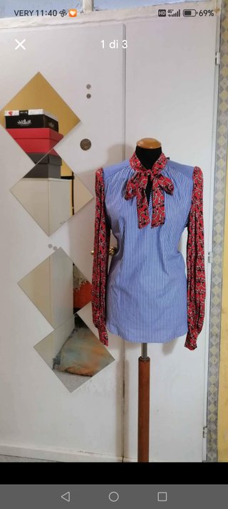 Camicia Manila Grace a righe con foulard