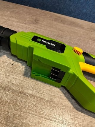 Fieldmann - Cortasetos telescópico sin cable 20V