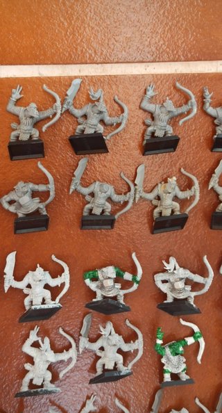 Warhammer guerreros Orcos Arqueros III