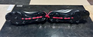 Botas de fútbol Adidas Negras/Rojas Talla 46