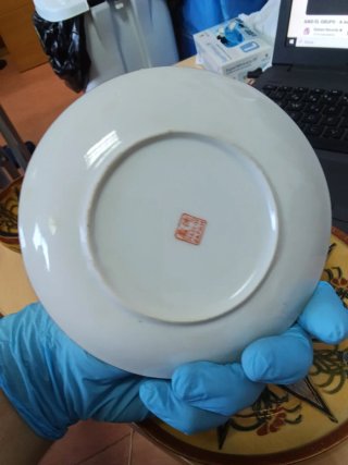 Taza y plato japonés