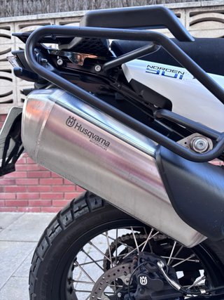 Husqvarna Norden 901 Expedition Azul/Blanco