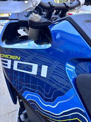 Husqvarna Norden 901 Expedition Azul/Blanco