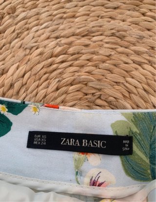Shorts florales Zara estampado