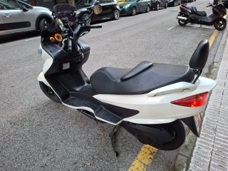 Suzuki Burgman 125 Scooter Automática