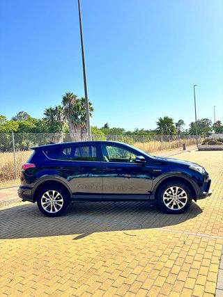 Toyota RAV4 hybrid 197cv advance