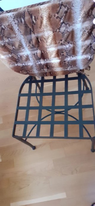 Sillas de forja con asiento de tela