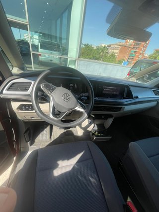Volkswagen Multivan 2025