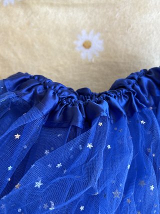 Falda tutú azul con estrellas plateadas