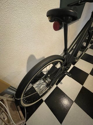 Bicicleta de paseo negra