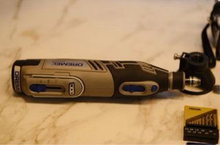 Dremel 8220 con accesorios