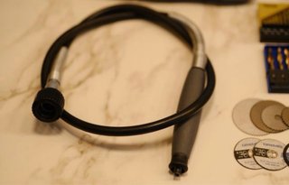 Dremel 8220 con accesorios