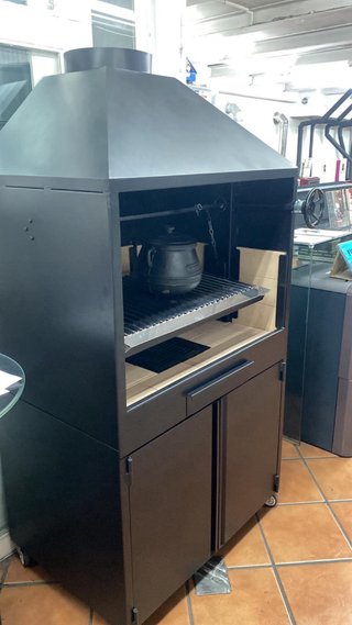Barbacoa Rey con refractarios