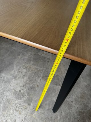 Mesa de salón madera y metal