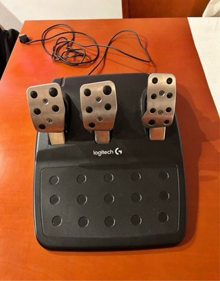 Volante Logitech G29 PS4/PC y cambio de marchas