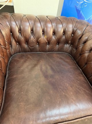 Poltrona Chesterfield in Pelle Marrone