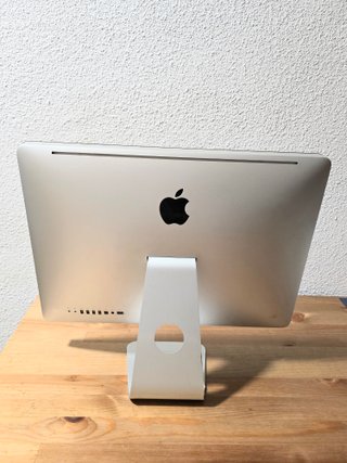 Apple iMac 21.5 (2010) i3 8GB RAM 500GB HDD