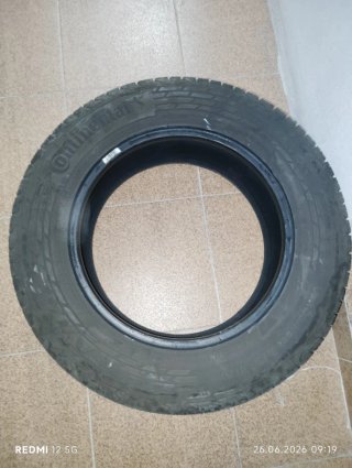 Neumático Continental 215/65 R16C