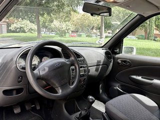 Ford Fiesta Pegatina B 120Mil
