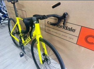 Scott Addict RC 30 Talla XL Amarilla