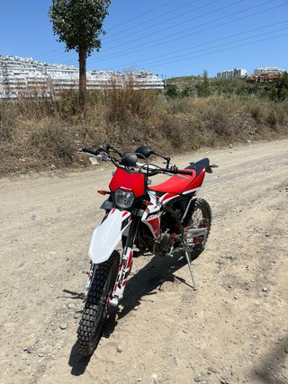 Fantic Enduro 50cc Roja y Blanca