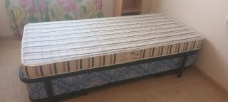 Juego de 2 Somier y Colchón.