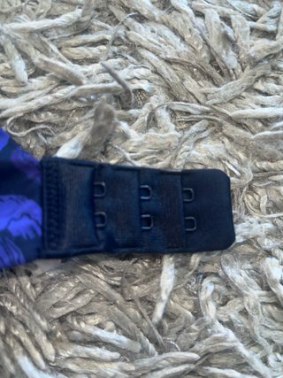 Sujetador Calvin Klein relleno 80A floral azul/mor