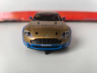 Scalextric Aston Martin Vantage N24 SCX