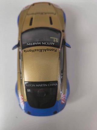 Scalextric Aston Martin Vantage N24 SCX