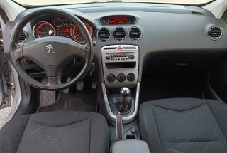 Peugeot 308 2012