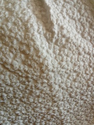 Pantalón corto blanco texturizado