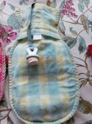Dos bolsas  de agua caliente de Zara Home.
