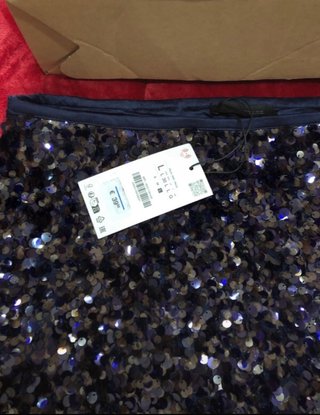 Falda lentejuelas Zara