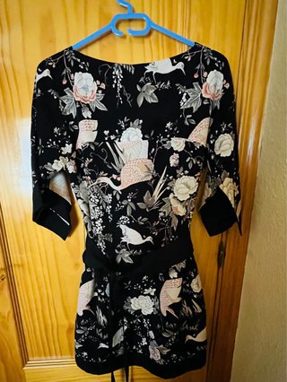 Vestido Morgan Negro Estampado Flores y Aves