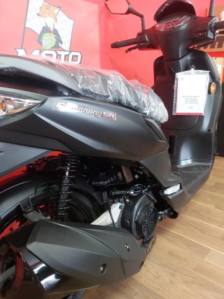 SYM Symphony SR 125 Scooter Negra