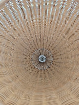 Lámpara de techo ratán Ikea beige