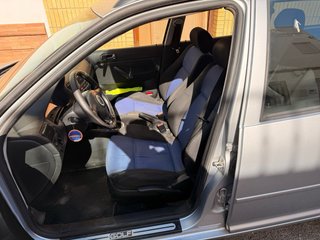 Volkswagen Golf 2002