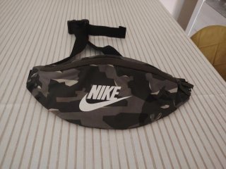 Riñonera Nike Camuflaje