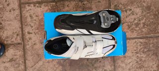 Bicicleta Decathlon Talla S (170cm) y botas Shiman