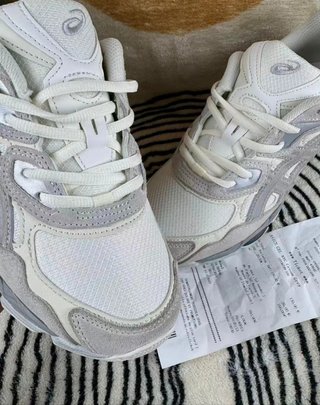 Asics GEL-NYC Mujer Talla 38 Gris Blanco