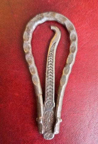 Antiguo gancho abotonador de viaje