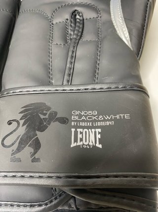 : Guantes Boxeo Leone 1947 Black Edition 14oz