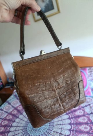 ¡Joyita Vintage! Bolso Mano Piel 60's.Estilo Kelly