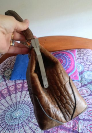 ¡Joyita Vintage! Bolso Mano Piel 60's.Estilo Kelly