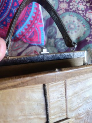 ¡Joyita Vintage! Bolso Mano Piel 60's.Estilo Kelly
