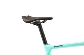 Bicicleta Bianchi Infinito Di2 12V t.56 Reacondicionada
